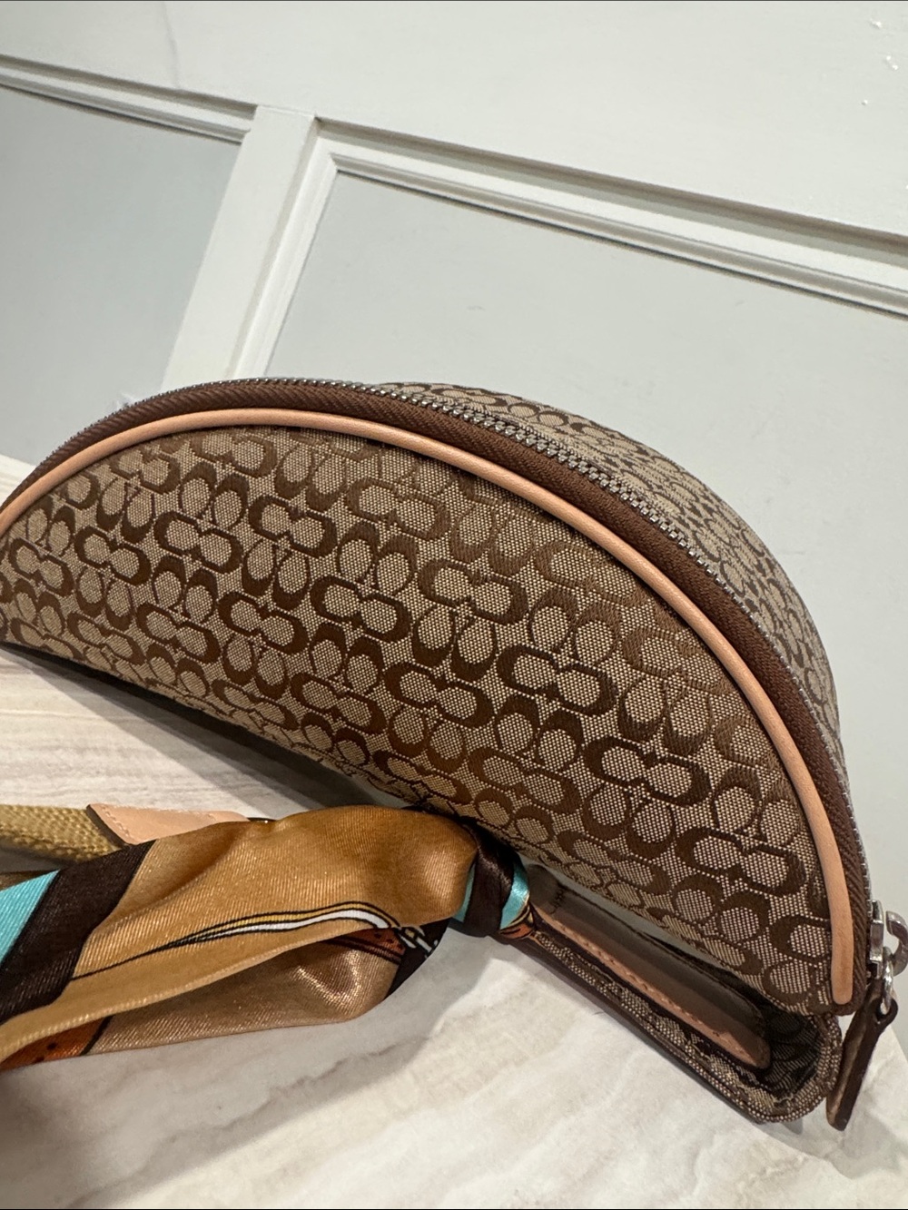 Coach Bag Vintage Y2K Brown Jacquard Signature Small Belt Bag Fanny Pack EUC - Picture 11 of 17
